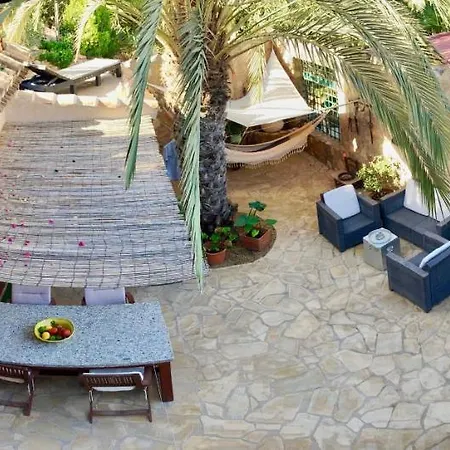 Tinyhouse Im Patio Einer Romantischen * El Largo